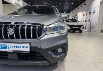 Подержанный автомобиль Suzuki SX4 Hatchback 2018 года (9 фото)