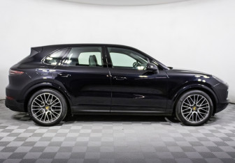 Подержанный автомобиль Porsche Cayenne 2020 года (4 фото)