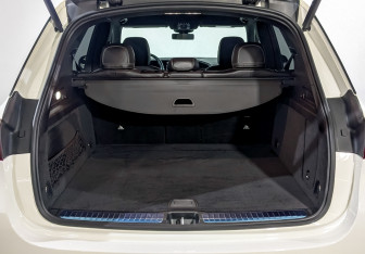 Подержанный автомобиль Mercedes-Benz GLE 2020 года (10 фото)