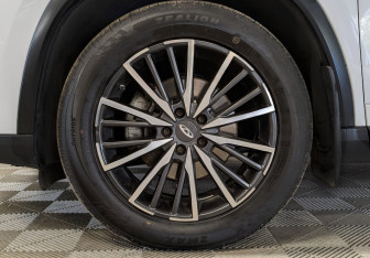 Подержанный автомобиль Chery Tiggo 8 Pro 2021 года (18 фото)