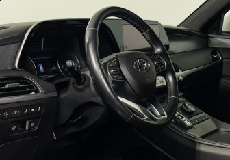 Подержанный автомобиль Hyundai Palisade 2022 года (13 фото)