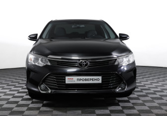 Подержанный автомобиль Toyota Camry Sedan 2015 года (2 фото)