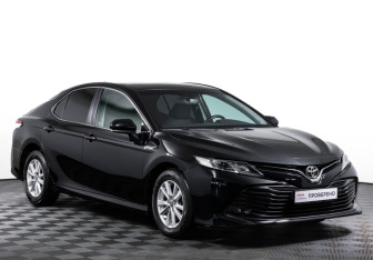 Подержанный автомобиль Toyota Camry Sedan 2018 года (3 фото)