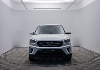 Подержанный автомобиль Hyundai Creta 2019 года (2 фото)