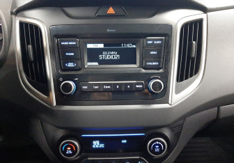 Подержанный автомобиль Hyundai Creta 2020 года (15 фото)