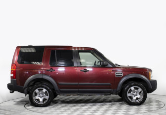 Подержанный автомобиль Land Rover Discovery 2005 года (4 фото)