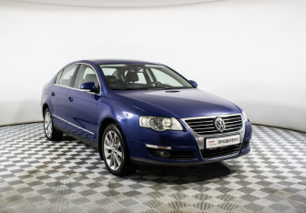 Подержанный автомобиль Volkswagen Passat Sedan 2008 года (3 фото)
