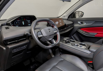 Подержанный автомобиль Changan CS55PLUS 2023 года (16 фото)