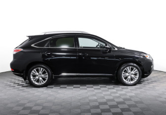 Подержанный автомобиль Lexus RX 2013 года (4 фото)