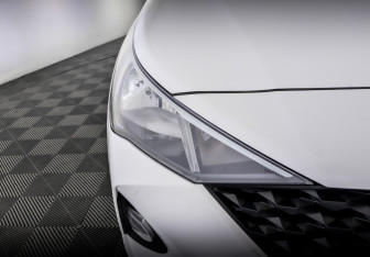 Подержанный автомобиль Hyundai Solaris Sedan 2021 года (17 фото)