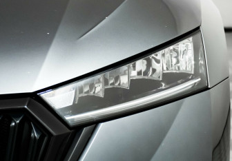 Подержанный автомобиль Skoda Octavia Liftback 2021 года (7 фото)