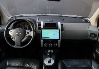 Подержанный автомобиль Nissan X-Trail 2007 года (11 фото)