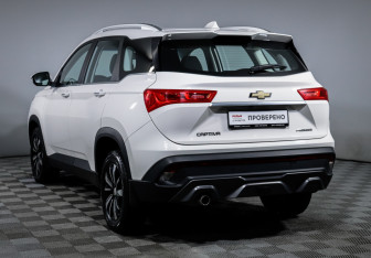 Подержанный автомобиль Chevrolet Captiva 2021 года (7 фото)