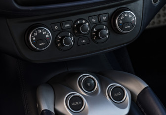 Подержанный автомобиль Ferrari FF 2015 года (25 фото)
