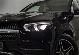 Подержанный автомобиль Mercedes-Benz GLE 2021 года (27 фото)