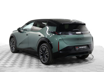 Подержанный автомобиль Zeekr X 2023 года (7 фото)