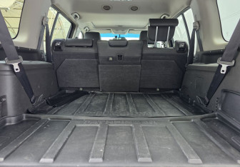 Подержанный автомобиль Nissan Pathfinder 2007 года (22 фото)