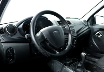 Подержанный автомобиль LADA (ВАЗ) Granta Sedan 2022 года (10 фото)