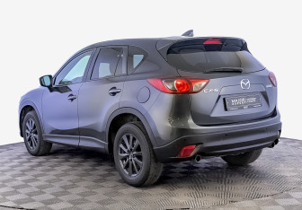 Подержанный автомобиль Mazda CX-5 2015 года (7 фото)