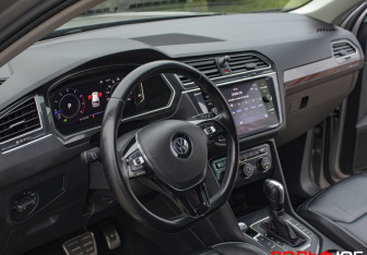 Подержанный автомобиль Volkswagen Tiguan 2020 года (9 фото)