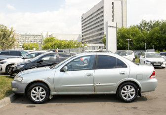 Подержанный автомобиль Nissan Almera Classic 2006 года (6 фото)