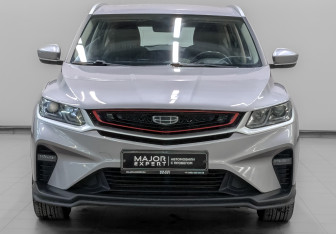Подержанный автомобиль Geely Coolray 2022 года (2 фото)