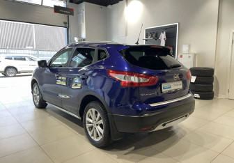Подержанный автомобиль Nissan Qashqai 2014 года (6 фото)