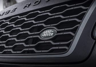 Подержанный автомобиль Land Rover Range Rover 2018 года (2 фото)