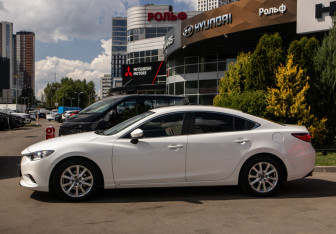 Подержанный автомобиль Mazda 6 Sedan 2015 года (6 фото)