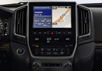 Подержанный автомобиль Toyota Land Cruiser Suv 2018 года (17 фото)