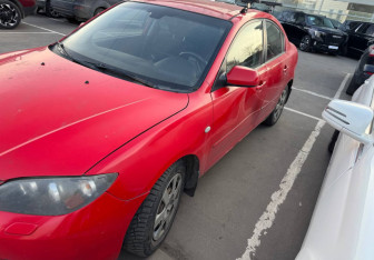Подержанный автомобиль Mazda 3 Sedan 2007 года (4 фото)