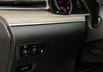 Подержанный автомобиль Kia K5 2021 года (22 фото)