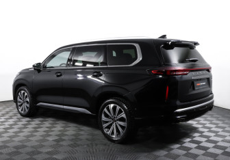 Подержанный автомобиль Exeed VX 2024 года (7 фото)