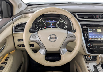 Подержанный автомобиль Nissan Murano Suv 2021 года (21 фото)