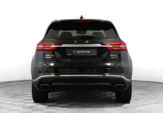 Подержанный автомобиль Hongqi HS5 2024 года (6 фото)