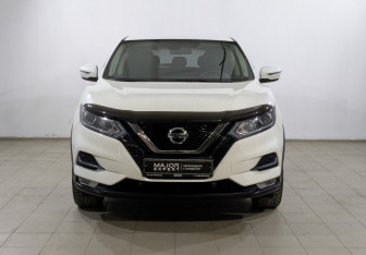 Подержанный автомобиль Nissan Qashqai 2019 года (8 фото)