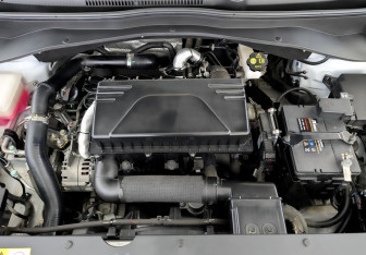 Новый Москвич 3 2023 (9 фото)