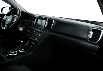Подержанный автомобиль Kia Sportage 2016 года (7 фото)