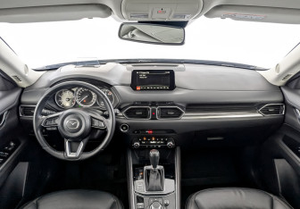 Подержанный автомобиль Mazda CX-5 2020 года (14 фото)