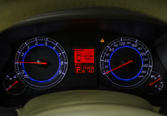 Подержанный автомобиль Infiniti EX 2009 года (11 фото)