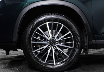 Подержанный автомобиль Chery Tiggo 8 Pro Max 2023 года (32 фото)