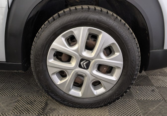 Подержанный автомобиль Citroen C3 Aircross 2018 года (12 фото)