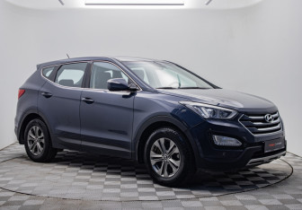 Подержанный автомобиль Hyundai Santa Fe 2013 года (7 фото)