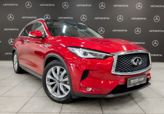 Подержанный автомобиль Infiniti QX50 2021 года (3 фото)