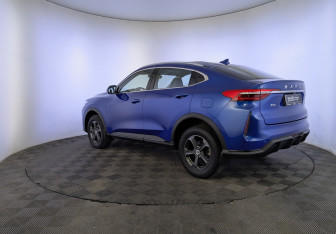Подержанный автомобиль Haval F7x 2022 года (7 фото)
