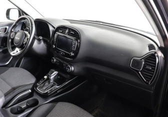 Подержанный автомобиль Kia Soul 2021 года (9 фото)