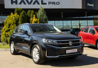 Новый Volkswagen Touareg 2025 (6 фото)