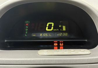 Подержанный автомобиль Toyota Corolla Spacio 1998 года (14 фото)