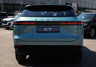 Новый Omoda C7 2026 (5 фото)