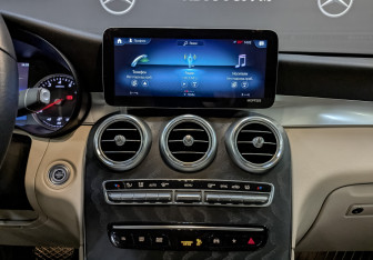 Подержанный автомобиль Mercedes-Benz GLC Coupe 2022 года (17 фото)